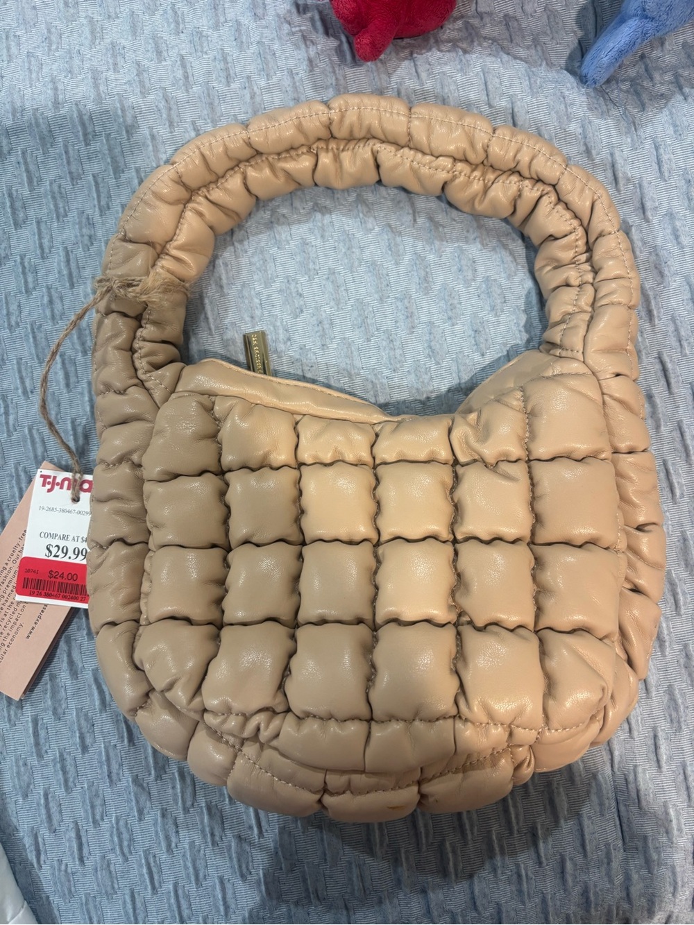 Quilted Puffer Shoulder Bag in Beige - Fashionable Soft Tote